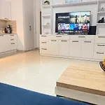 בית נופש Le Grand View Vlorë