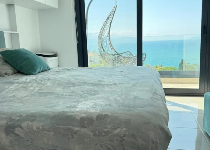 Le Grand View * Vlore