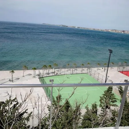 Le Grand View * Vlorë