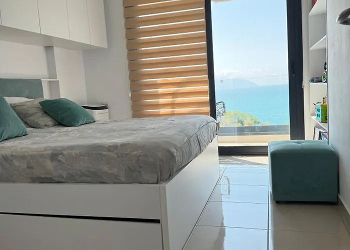 Le Grand View Vlorë