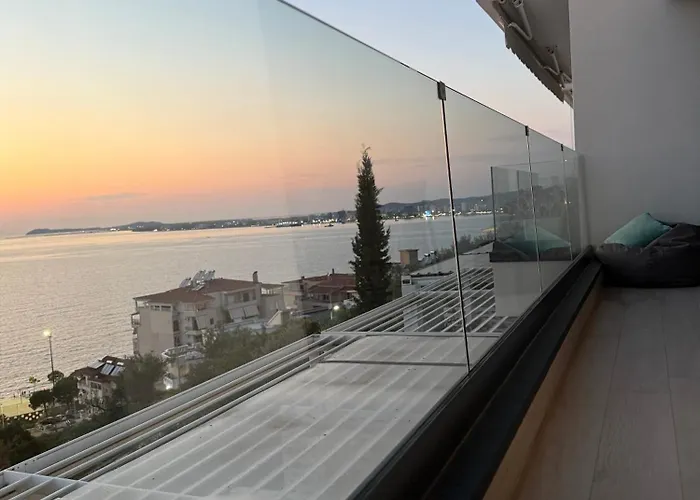 Le Grand View * Vlorë